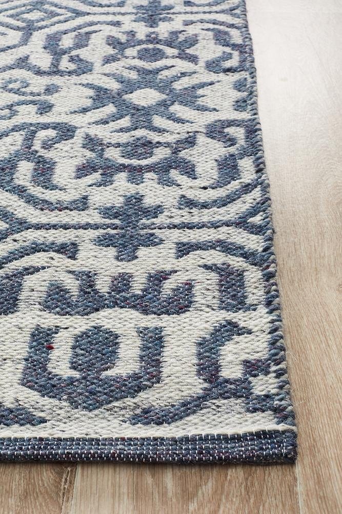 Kian Handwoven Natural Silver Navy Rug