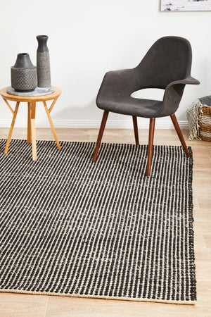 Navia Flat Weave Black Wool Rug