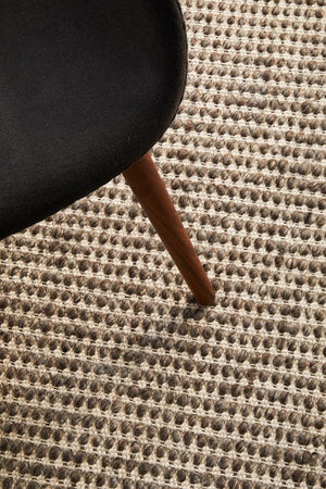 Navia Flat Weave rown Wool Rug