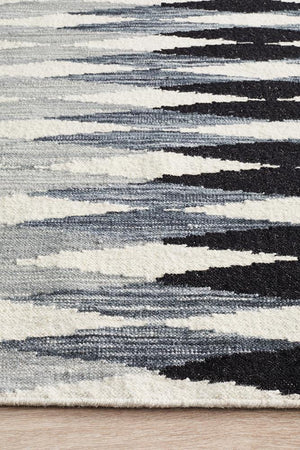 Leka Hand Woven Rug Black Grey White