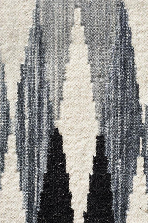 Leka Hand Woven Rug Black Grey White