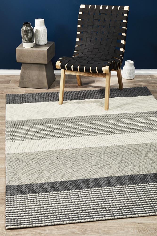 Leka Wool Hatch Textured Rug